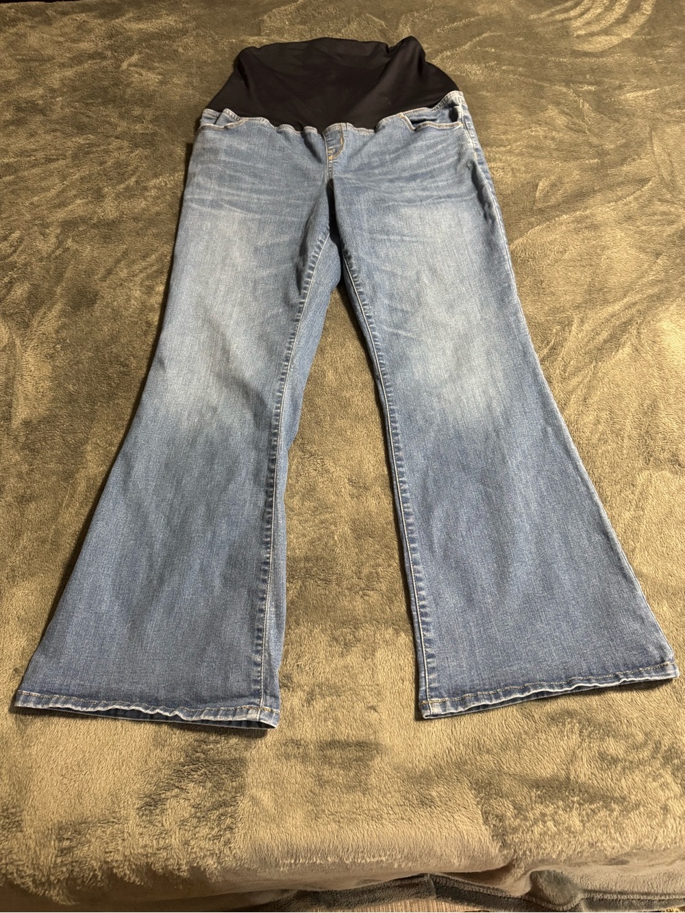 Isabel By Ingrid & Isabel Womens Maternity Flare Jeans Size 14
